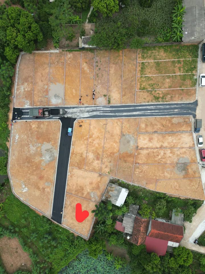 Đất ở Ba Vì 123.1m² giá 650 triệu - Sổ đỏ chính chủ, sang tên ngay!