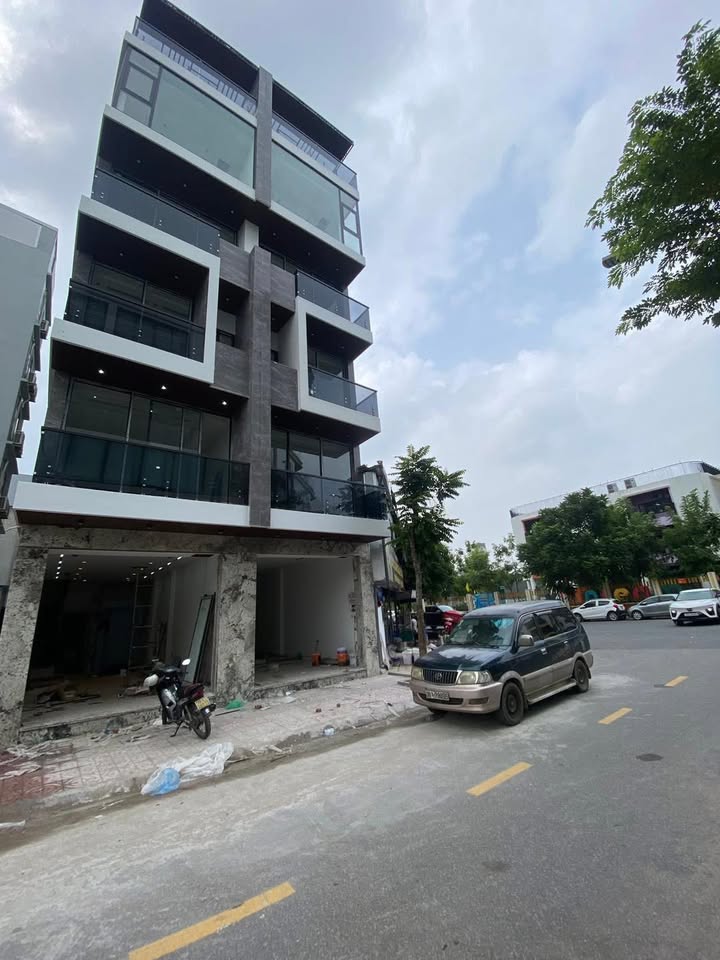 Nhà phố Ngọc Thụy Long Biên 46m² - Kinh doanh thuận tiện, đầy đủ nội thất!