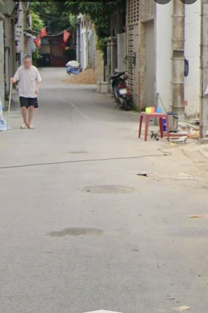 Nhà cấp 4 Hưng Phúc 100.9m² giá 5 tỷ - Đường thông thoáng, vị trí yên tĩnh!