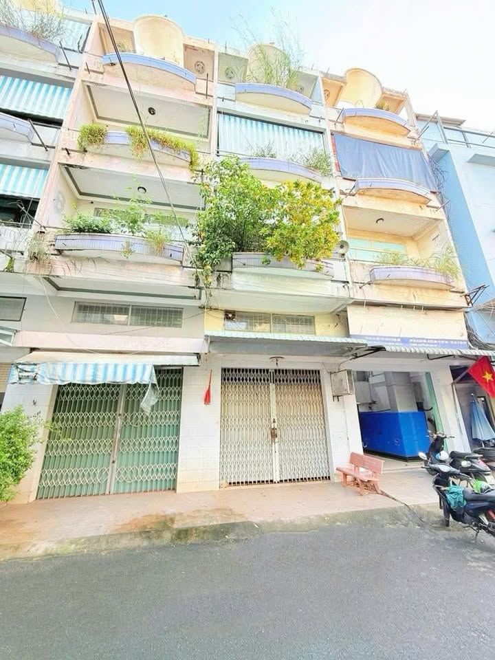 Nhà mặt tiền 5 tầng đường Số, Thủ Đức 50m² giá 7.5 tỷ - Khu vực trung tâm sầm uất!