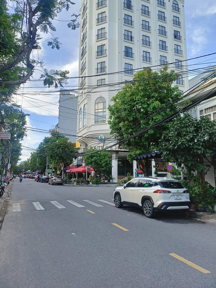 Bán gấp FrontHouse 4 tầng Đường Lê Quang Đạo 83m² giá 26 tỷ - Doanh thu 45 triệu/tháng!