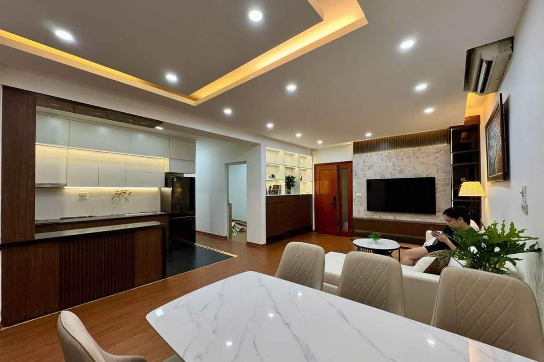 Căn hộ B6 Nam Trung Yên quận Cầu Giấy 75m² - Giá thỏa thuận hấp dẫn!