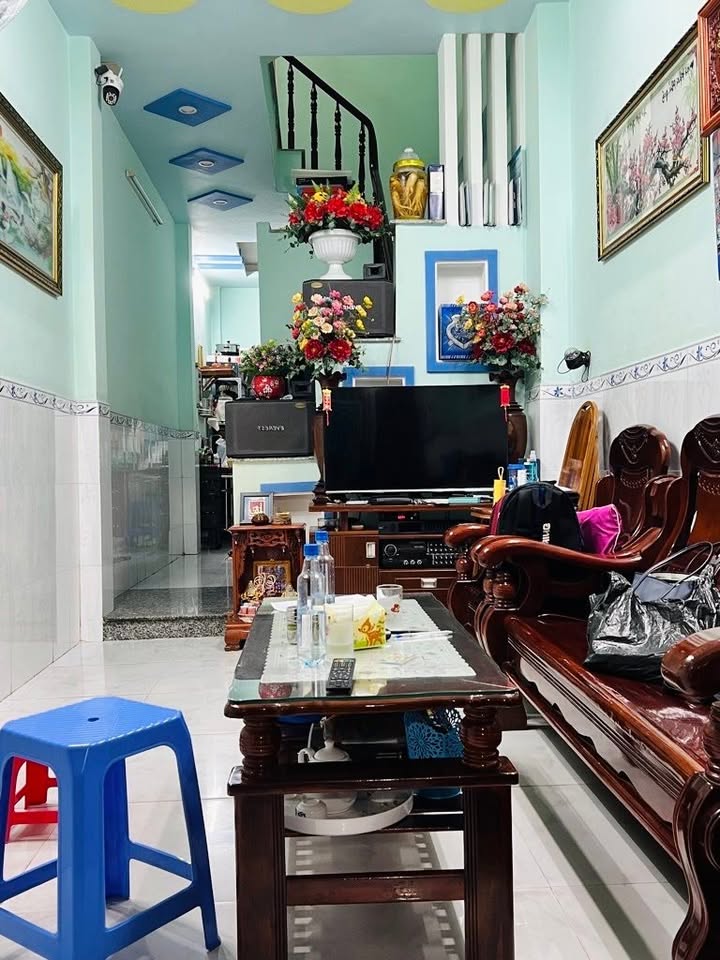 Nhà hẻm đường 185, Phước Long B, Thủ Đức 76m² giá 5.1 tỷ - An ninh, tiện nghi đầy đủ!