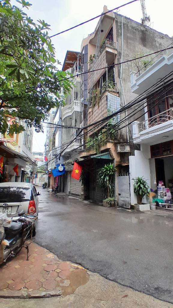 Nhà riêng Giáp Bát 45m² giá thỏa thuận - Phân lô cán bộ, ô tô vào nhà!