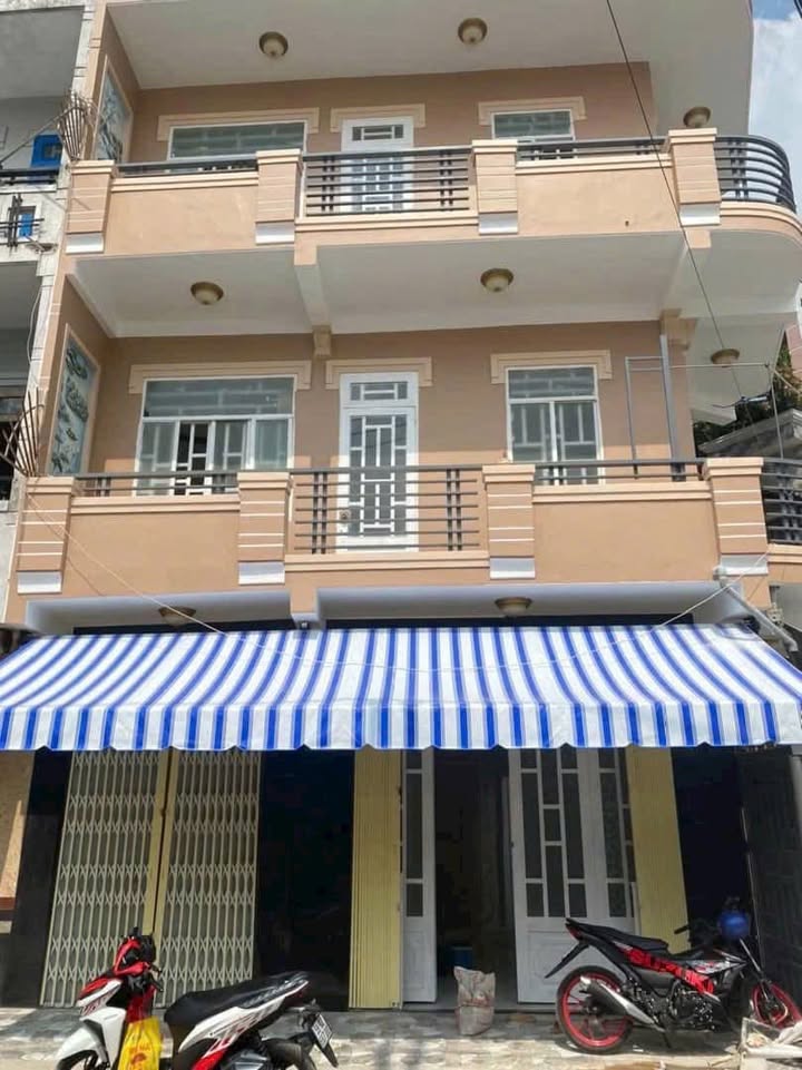 Nhà góc cho thuê mặt tiền Lý Đạo Thành, quận 8 - Kinh doanh đa ngành nghề chỉ 15 triệu/tháng!