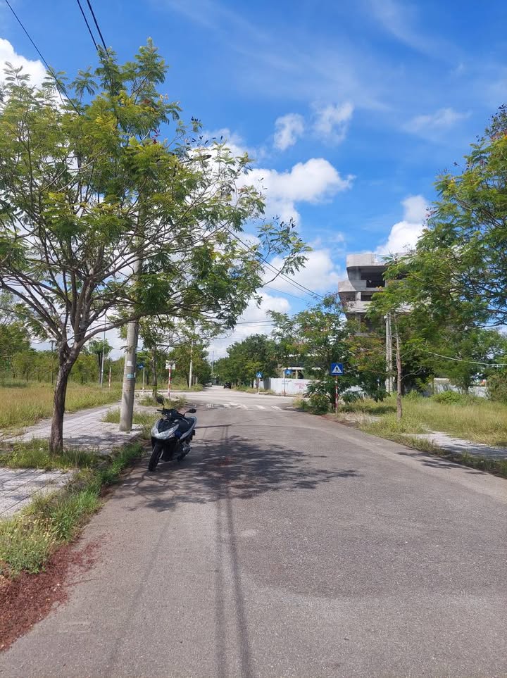 Đất dự án KQH Thủy Thanh Giai Đoạn 3 100m² giá 3.3 tỷ - Cạnh bệnh viện quốc tế!