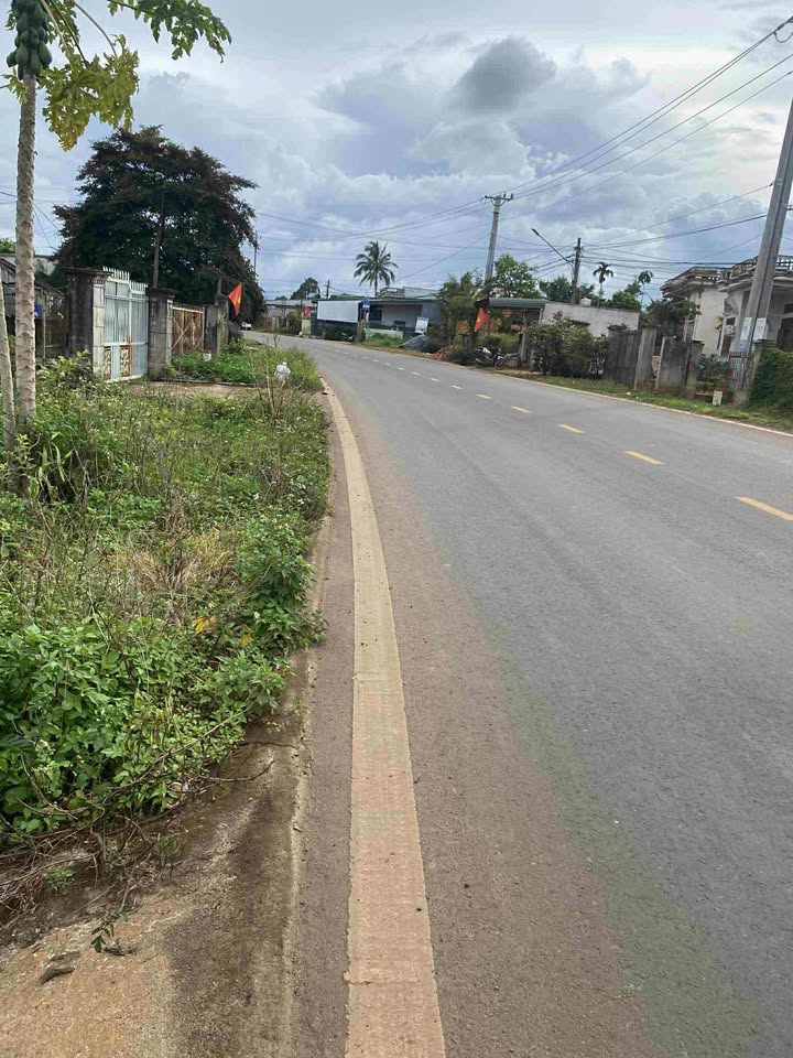 FrontHouse mặt tiền tỉnh lộ 2 Krông Pắc 1300m² - Cơ hội kinh doanh hiếm có!