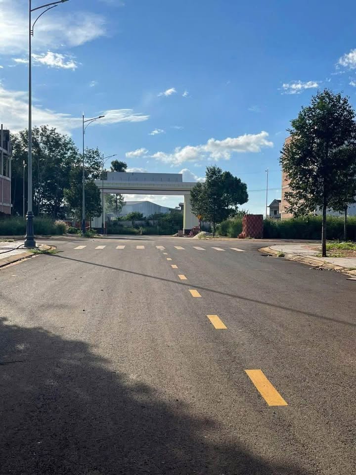 Đất nền KĐT Ân Phú, Buôn Ma Thuột 210m² giá 8.2 tỷ - Sổ hồng chính chủ!