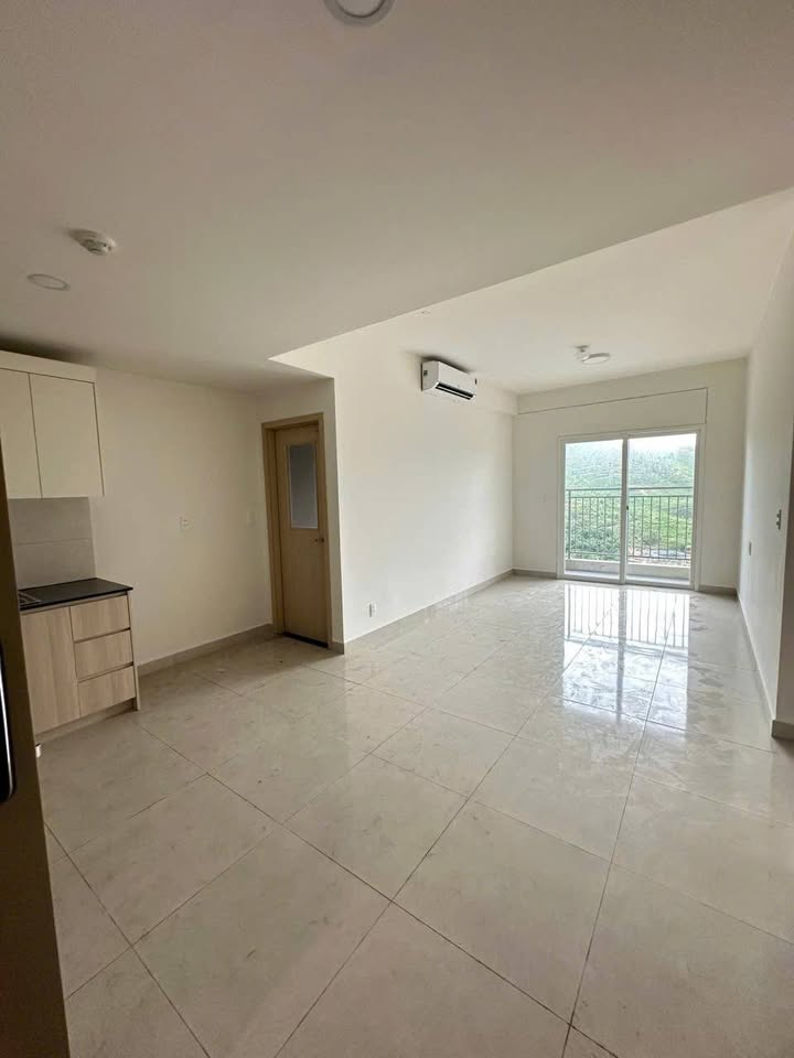 Căn hộ Dragon Castle Hạ Long 68m² giá 900 triệu - Nhận nhà ngay!