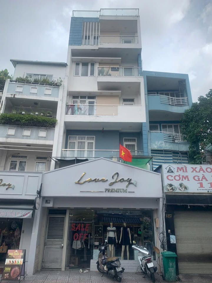 Nhà mặt tiền Nguyễn Văn Đậu, Bình Thạnh 71m² giá 22.5 tỷ - Đang cho thuê 45 triệu/tháng!