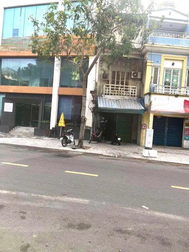 Mặt tiền Yersin, Quận 1, 68m² giá 30 triệu - Cơ hội kinh doanh hấp dẫn!