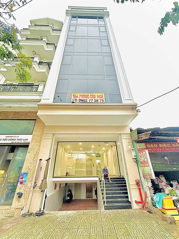 Cho thuê văn phòng kinh doanh tại quận 12 - 70 triệu/tháng, mặt tiền đường lớn