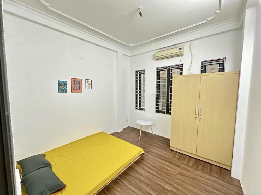 Bán nhà phố Hoàng Mai 33m² giá 7,95 tỷ - Chính chủ, 2 mặt thoáng