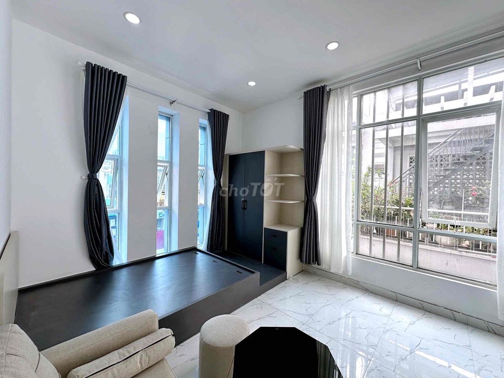 Căn hộ studio cửa sổ lớn 40m² giá 6.2 triệu - Full nội thất tiện nghi gần cư xá Bắc Hải