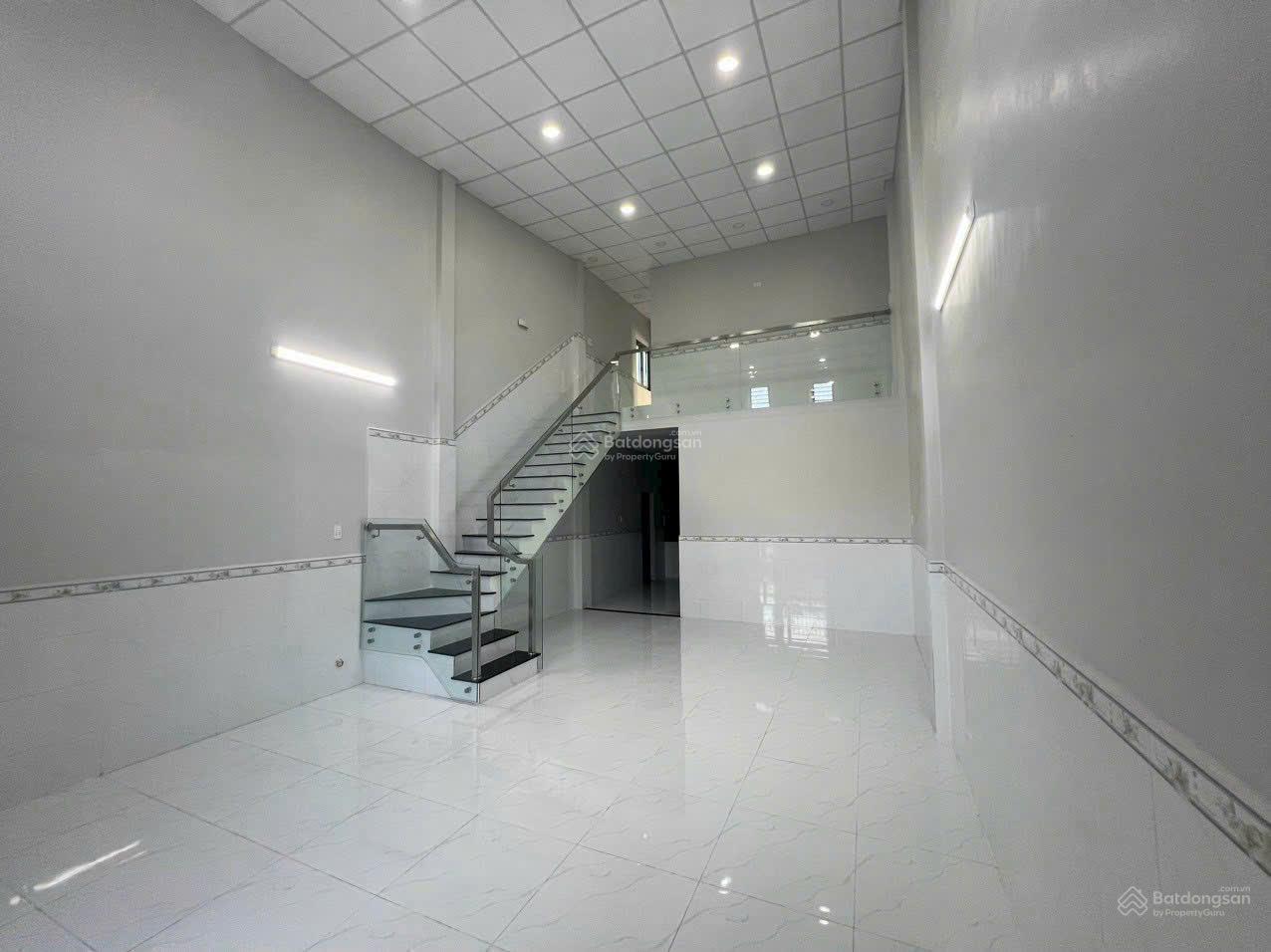 Cho thuê nhà riêng tại Đông Hưng Thuận 11, Quận 12, HCM, giá tốt 8,5 triệu, 90m2