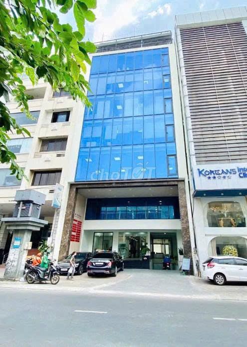 Cho thuê nhà mặt tiền Thành Thái, Quận 10, 180m² - Vị trí đắc địa, kinh doanh sầm uất!