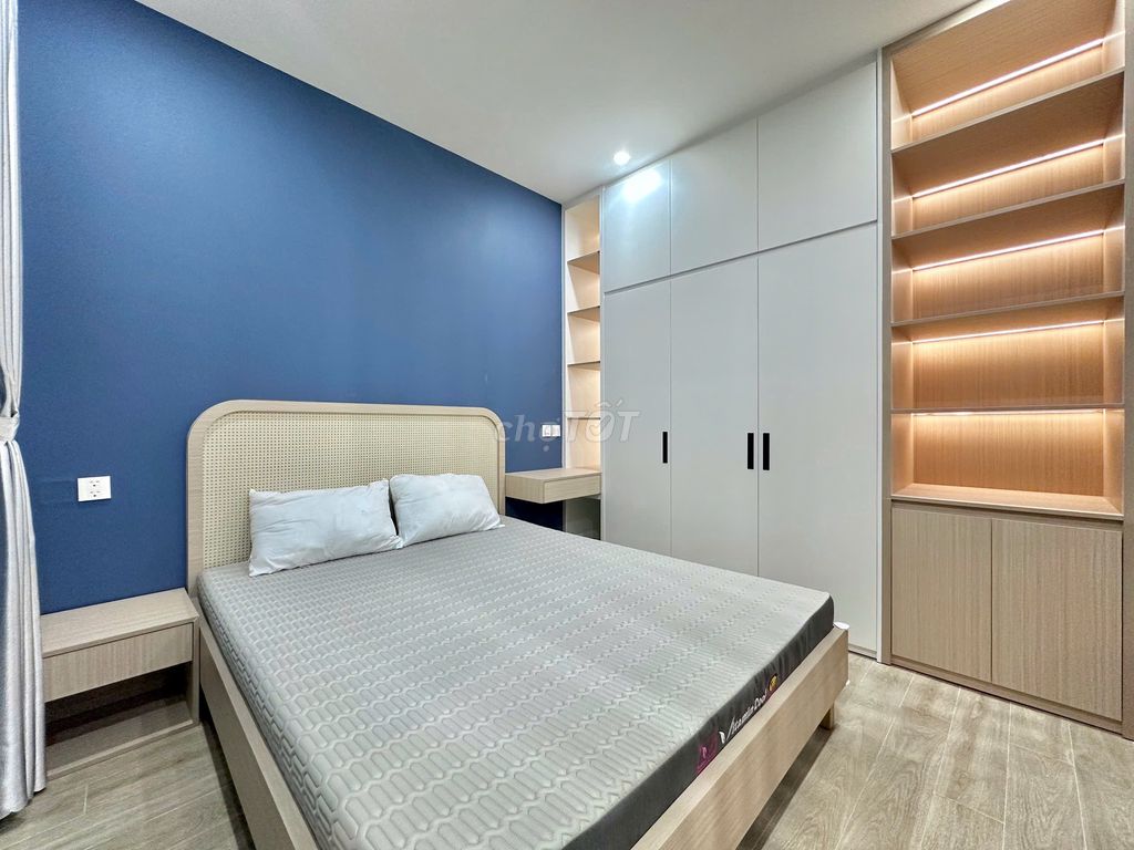 Căn hộ 1PN ban công rộng 40m² giá 13 triệu - Thiết kế tinh tế, nội thất cao cấp!