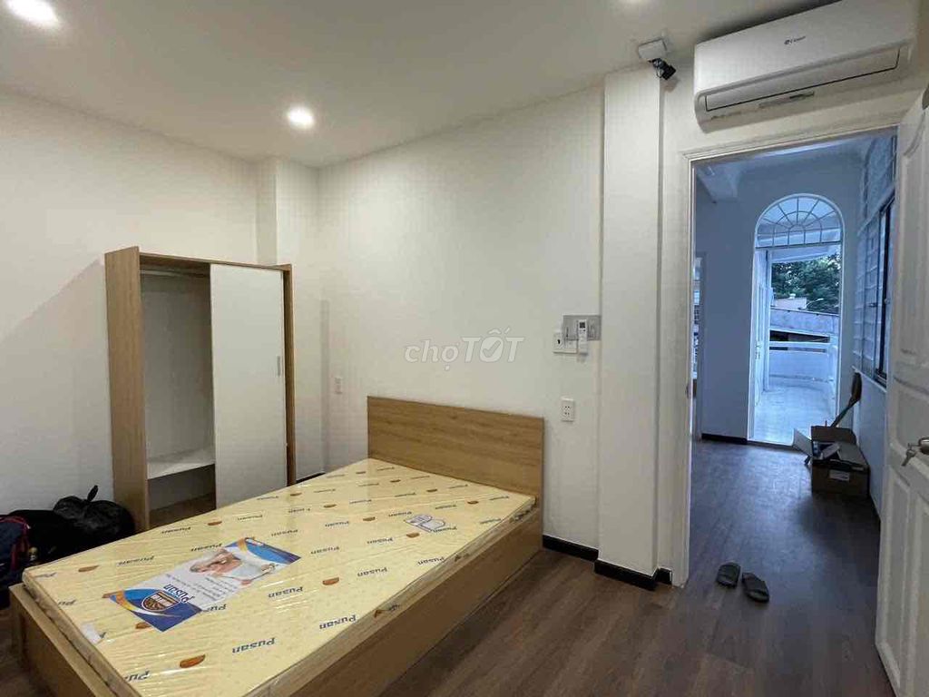 Căn hộ cho thuê tại đường 3/2, 25m² giá 5.5 triệu - Full nội thất, an ninh 24/7!