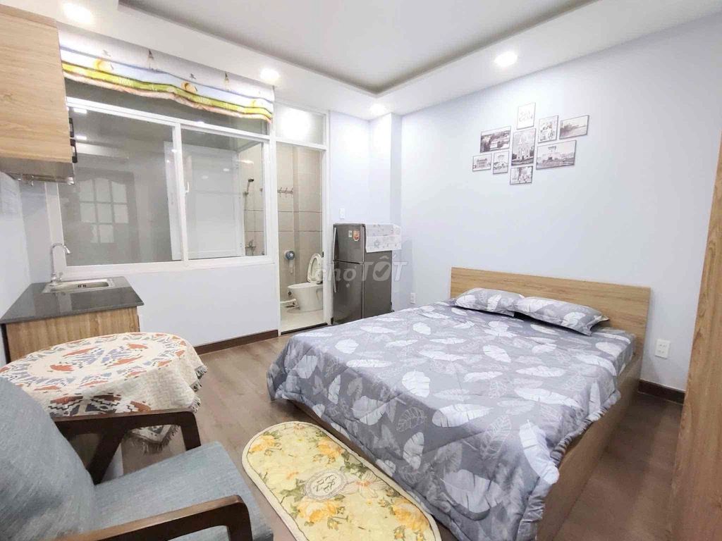 Studio cửa sổ Đề Thám, Quận 1, 25m² giá 5.4 triệu - Full nội thất mới 100%