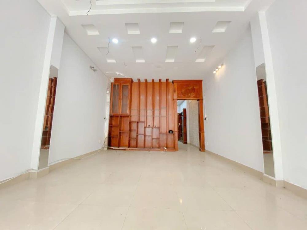 Bán nhà mặt tiền Nguyễn Sỹ Sách, Tân Bình 68m² giá 16 tỷ - Nhà đẹp ở ngay!