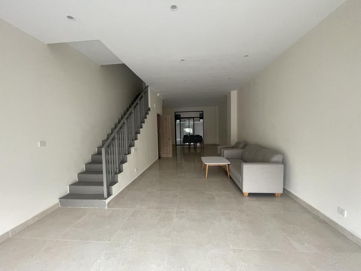 Cho thuê shophouse Vinhomes Ocean Park 2 The Empire 80m² giá 9.9 triệu - Đủ tiện ích nội khu