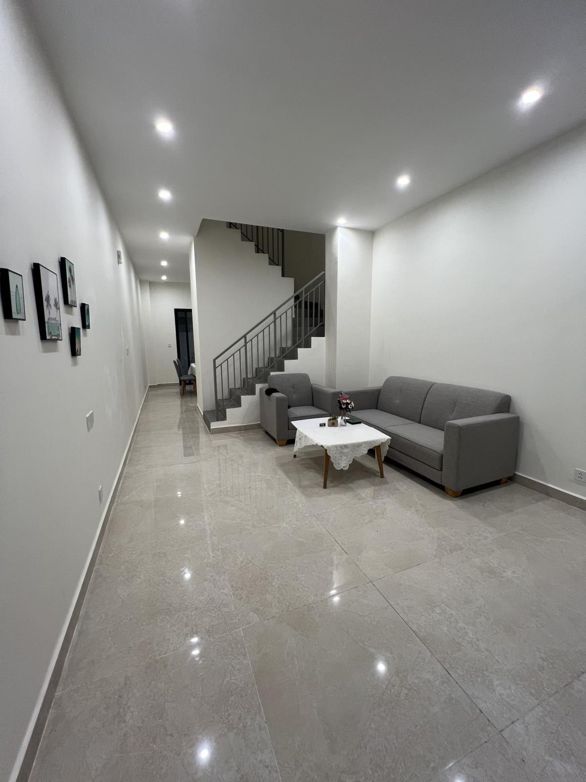 Shophouse Vinhomes Ocean Park 2, 56m² giá 9.9 triệu - Hưởng trọn tiện ích cư dân!