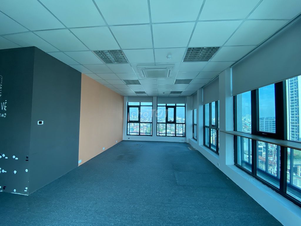 Văn phòng cho thuê Trần Duy Hưng 80m² giá 10.5 triệu - Tiện ích đầy đủ, vị trí đắc địa!