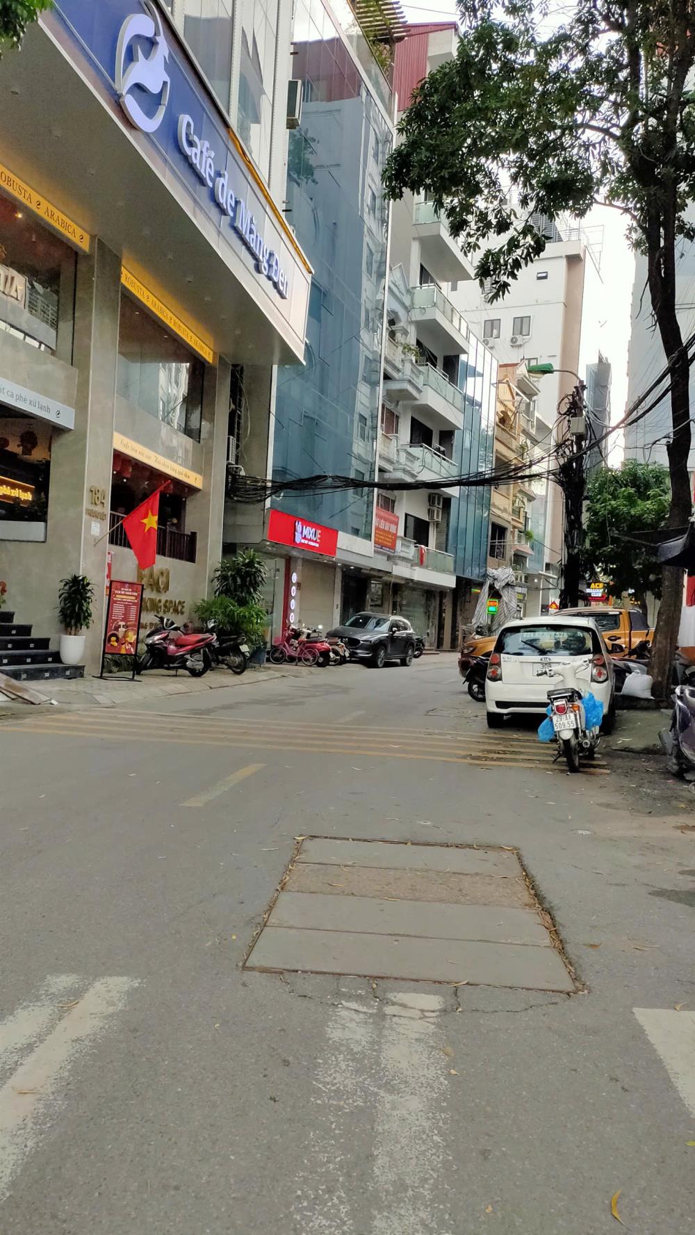 Bán tòa căn hộ mặt phố Trường Chinh, 103m² x 8 tầng, giá 46 tỷ - Thiết kế hiện đại, kinh doanh tốt!