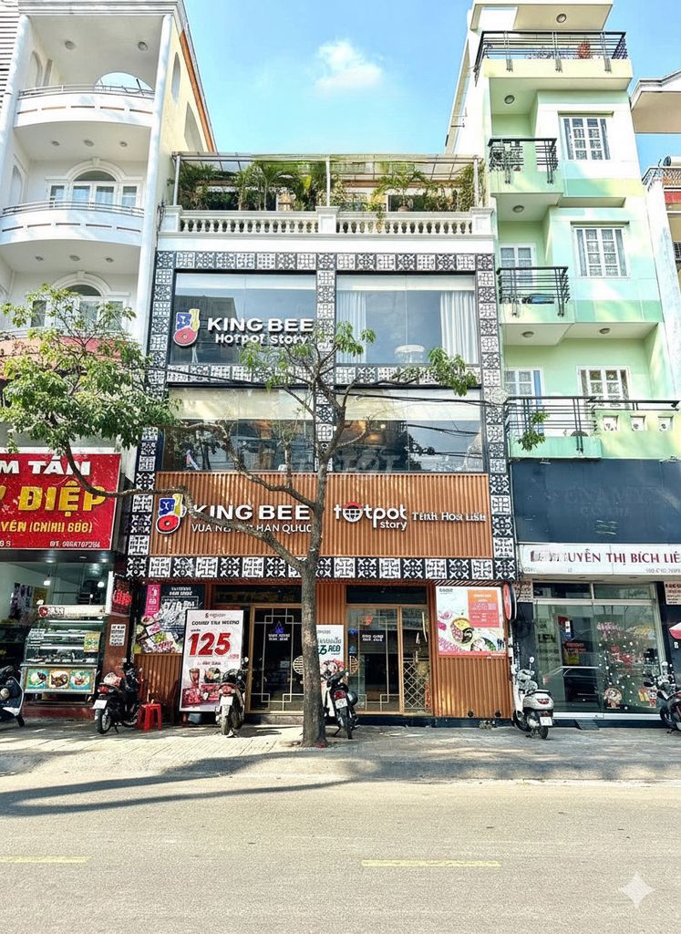 Cho thuê nguyên căn mặt tiền đường Cao Thắng quận 3 - Vị trí đắc địa, sẵn sàng kinh doanh!
