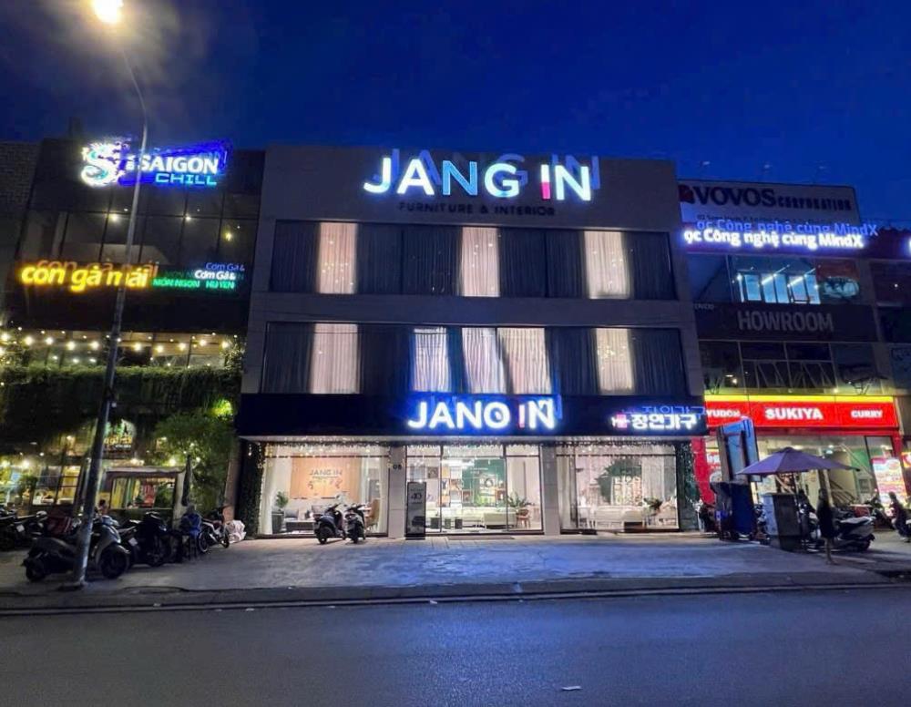 Bán 2 căn mặt tiền liền kề đường Song Hành, TP. Thủ Đức 300m² - Dòng tiền ổn định 230 triệu/tháng!