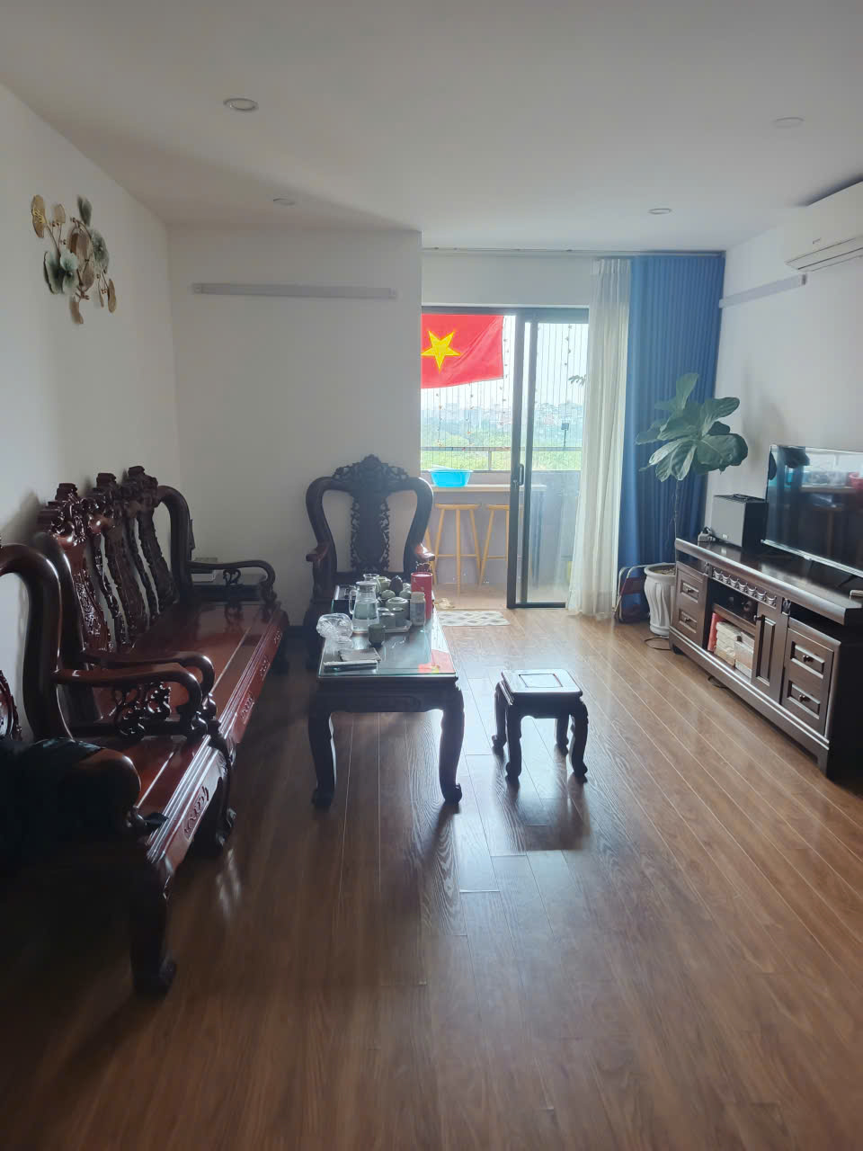 Chuyển nhượng căn hộ Lạc Hồng 81m² giá 7.5 tỷ - Tiện ích đẳng cấp bên Tây Hồ!