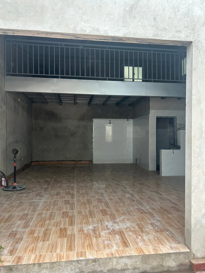 Nhà phố Âu Cơ Bắc Từ Liêm 75m² giá 2 tỷ - Chính chủ bán gấp!