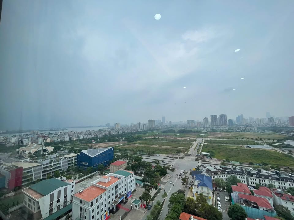 Căn hộ cho thuê tòa N03 Ngoại Giao Đoàn 135m² - Căn góc 3 phòng ngủ, view Starlake tuyệt đẹp!