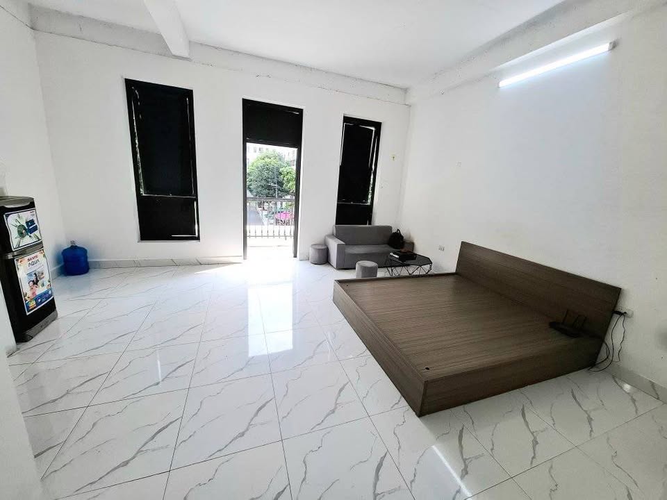 Căn hộ cho thuê Khu đô thị Louis Hoàng Mai 45m² - Ban công rộng, nội thất đầy đủ!