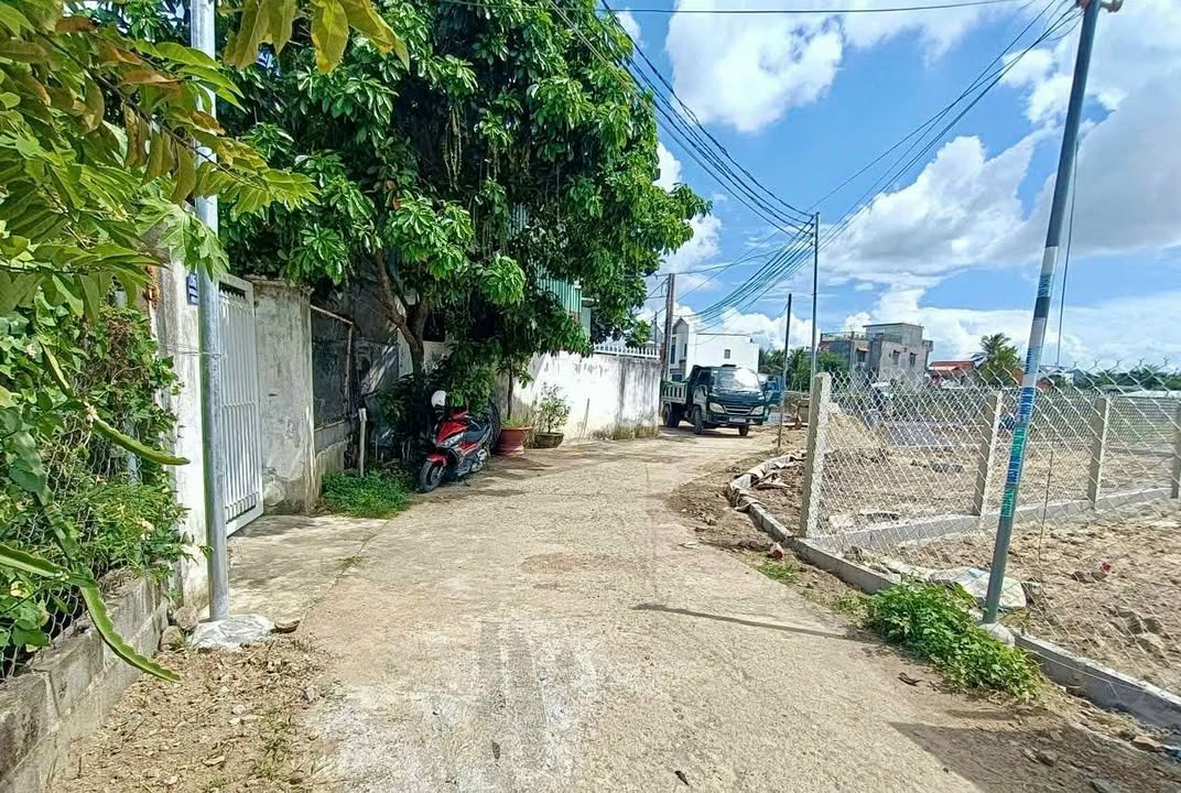 Đất thổ cư Thôn 4, xã Diên Phú, Diên Khánh 154.7m² - Giá chỉ 1.39 tỷ, thuận tiện giao thông!