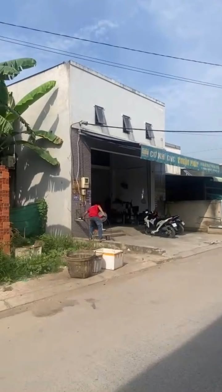 Bán nhà Phạm Văn Hai 80m² giá 3.9 tỷ - Vị trí đẹp, sổ hồng riêng!