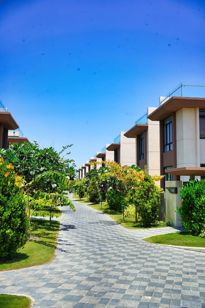 Villa 3 phòng ngủ Wyndham Garden Cam Ranh 240m² giá 7.56 tỷ - Gần biển tuyệt đẹp!