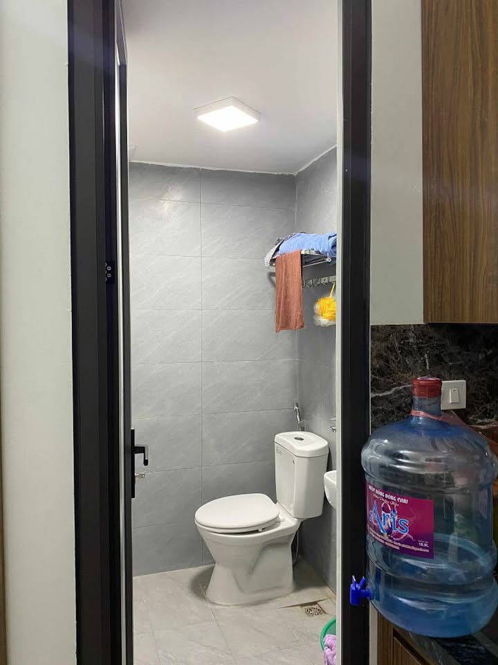 Phòng trọ Cầu Giấy 20m² giá 3.8 triệu - Full đồ, giờ giấc tự do!