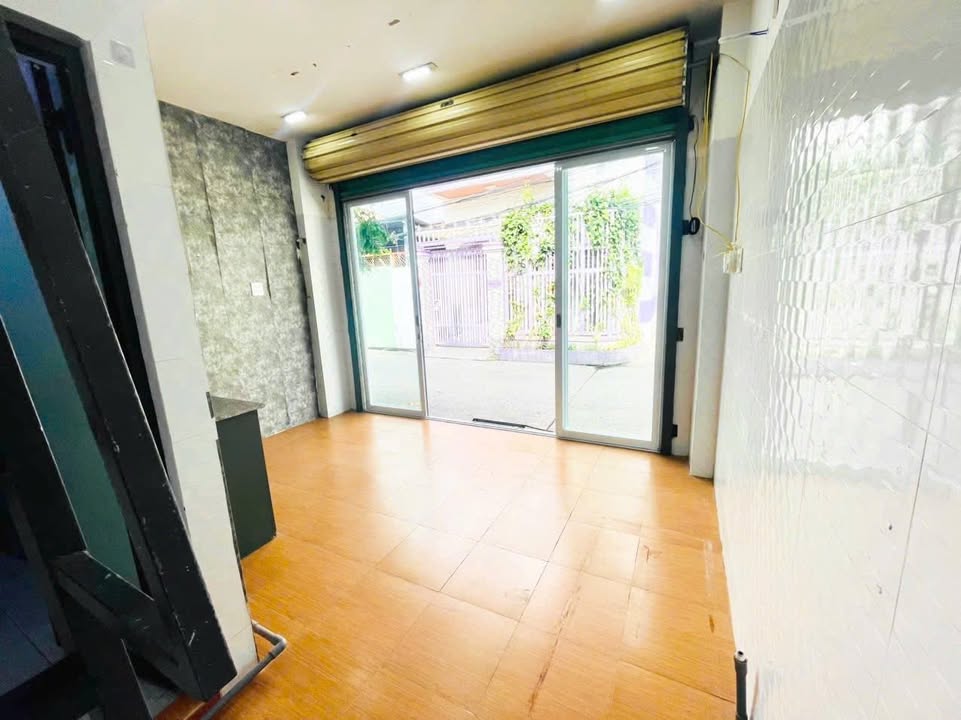 Cho thuê phòng trọ hẻm 51 đường 3/2, quận Ninh Kiều, 36m² - Kinh doanh nhỏ lý tưởng!