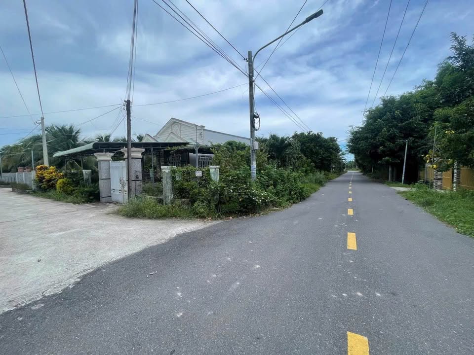 Đất thổ cư mặt tiền đường nhựa xã Phước Hải, 168m² chỉ 1.25 tỷ - Cơ hội đầu tư tuyệt vời!