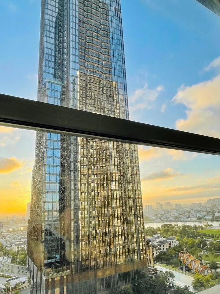 Căn hộ 3PN Landmark 3 Bình Thạnh 104m² giá 17.5 tỷ - Sổ hồng sang tên nhanh chóng!