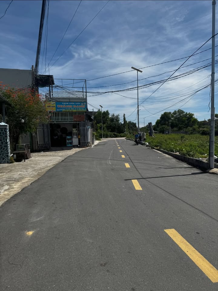 Đất nền Cam Nghĩa, Cam Ranh 100m² - Gần biển, thuận tiện đi lại!