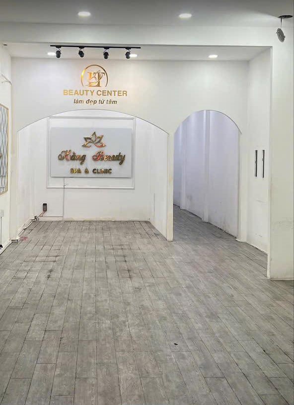 Cho thuê mặt bằng Nguyễn Ái Quốc, Tân Tiến 105m² - Kinh doanh lý tưởng cho ngành mỹ phẩm, thời trang!