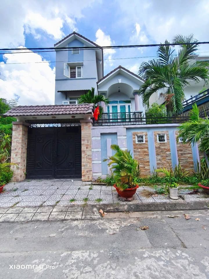 Nhà cho thuê tại KDC Sông Đà, Thủ Đức 200m² - Phù hợp cho gia đình lớn!