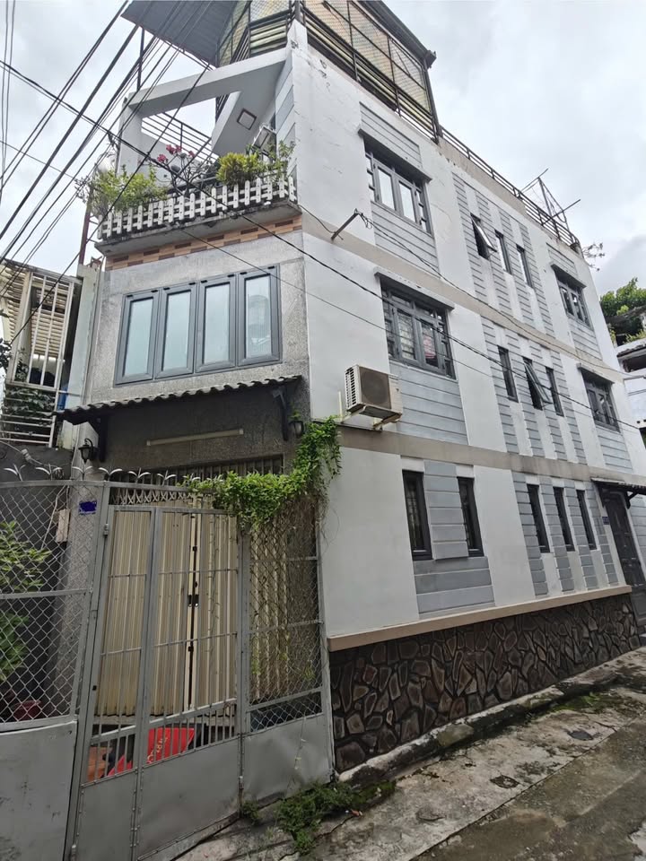 Nhà 4 Tầng 45m² Hoàng Hoa Thám, Bình Thạnh - Sẵn sàng vào ở chỉ 5.8 tỷ