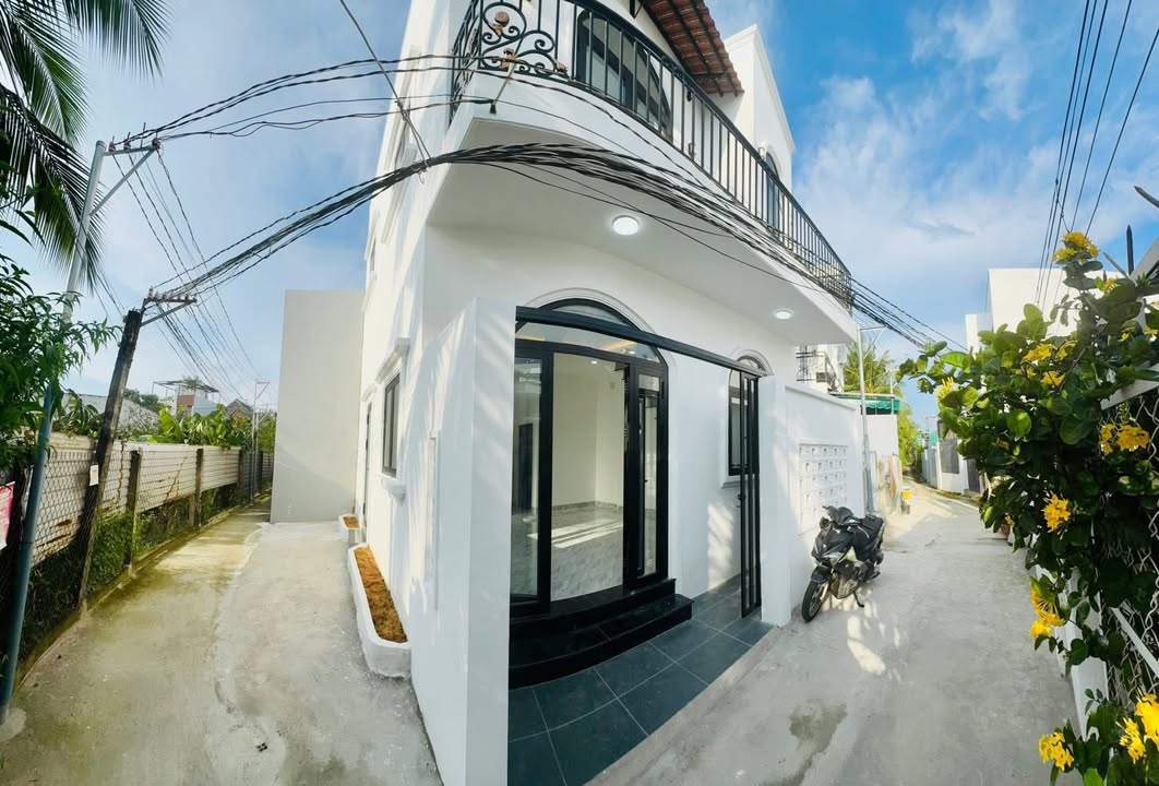 Nhà phố Phường 6, TP Mỹ Tho, 85.5m² giá 1.79 tỷ - Không gian sống lý tưởng!