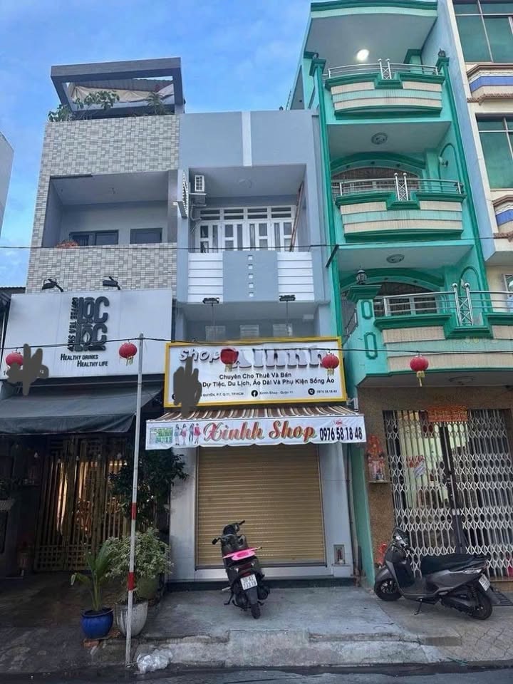 Nhà mặt tiền Hà Tôn Quyền, Quận 11 - Diện tích 24m², chỉ 15 triệu/tháng!