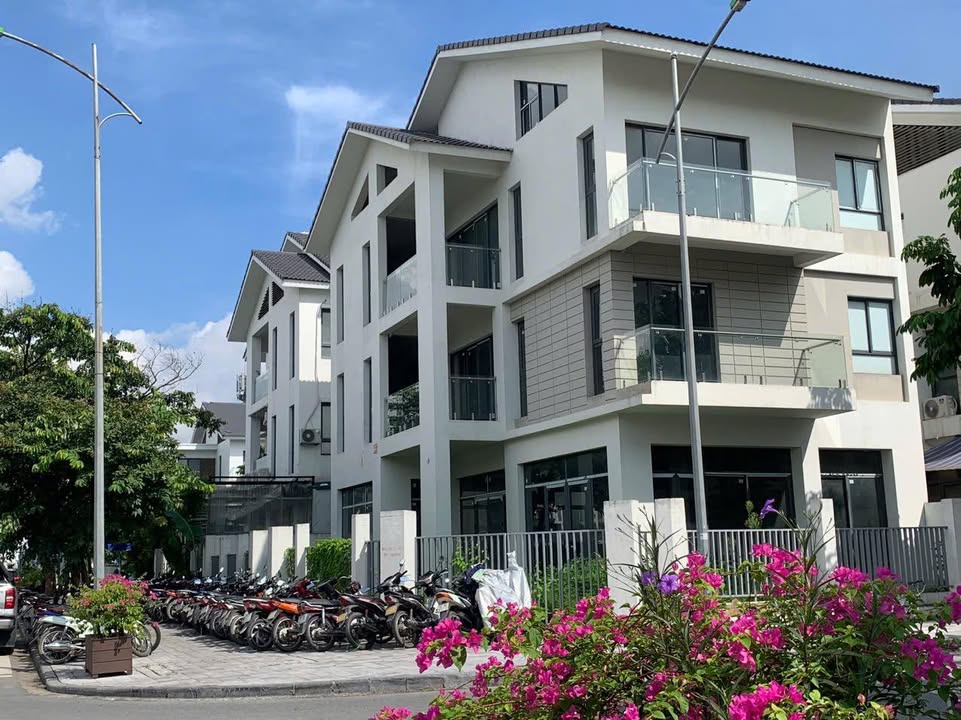 Cho thuê MNKD mặt phố Tô Hiệu, Cầu Giấy 66m² chỉ 50 triệu - Kinh doanh ngay!