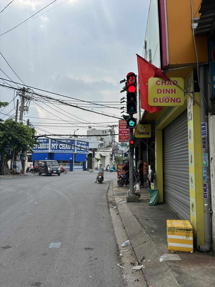 Nhà mặt tiền cho thuê tại Thới Tam Thôn 31m² giá 5 triệu - Kinh doanh thuận lợi!