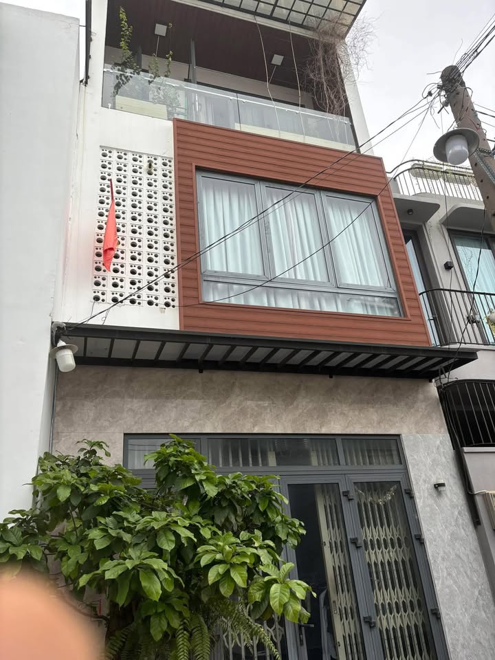 Nhà nguyên căn Thạnh Mỹ Lợi Q2 60m² giá 11 triệu - Không thể bỏ lỡ!